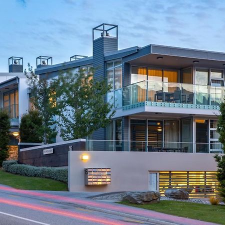 Kent Street Apartments - Element Escapes Квінстаун Екстер'єр фото