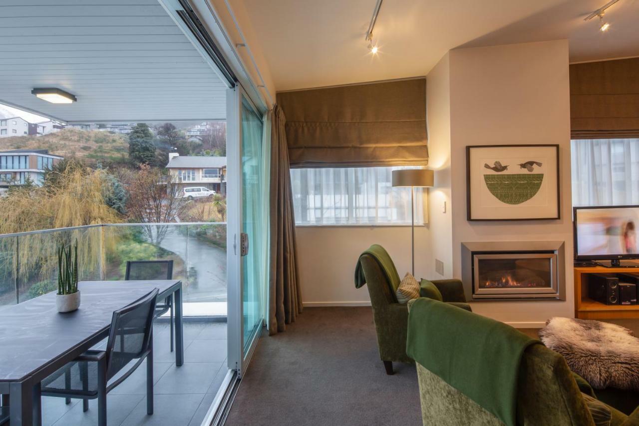 Kent Street Apartments - Element Escapes Квінстаун Екстер'єр фото