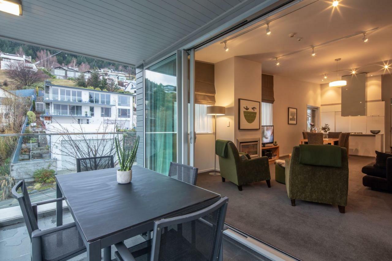 Kent Street Apartments - Element Escapes Квінстаун Екстер'єр фото